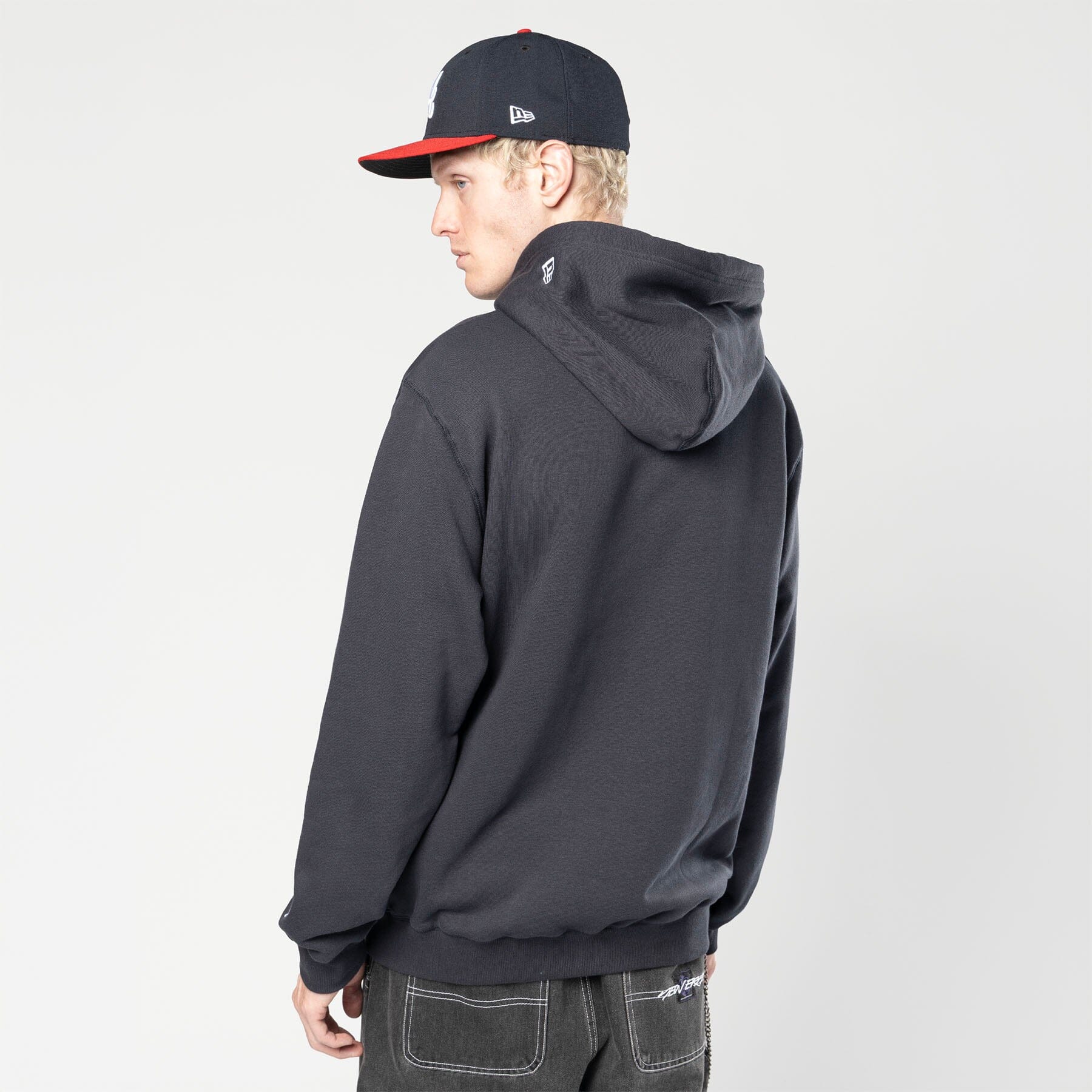 HYPERFLY + MLB + New Era Atlanta Braves Hoodie Apparel / Tops / Sweatshirt Hyperfly