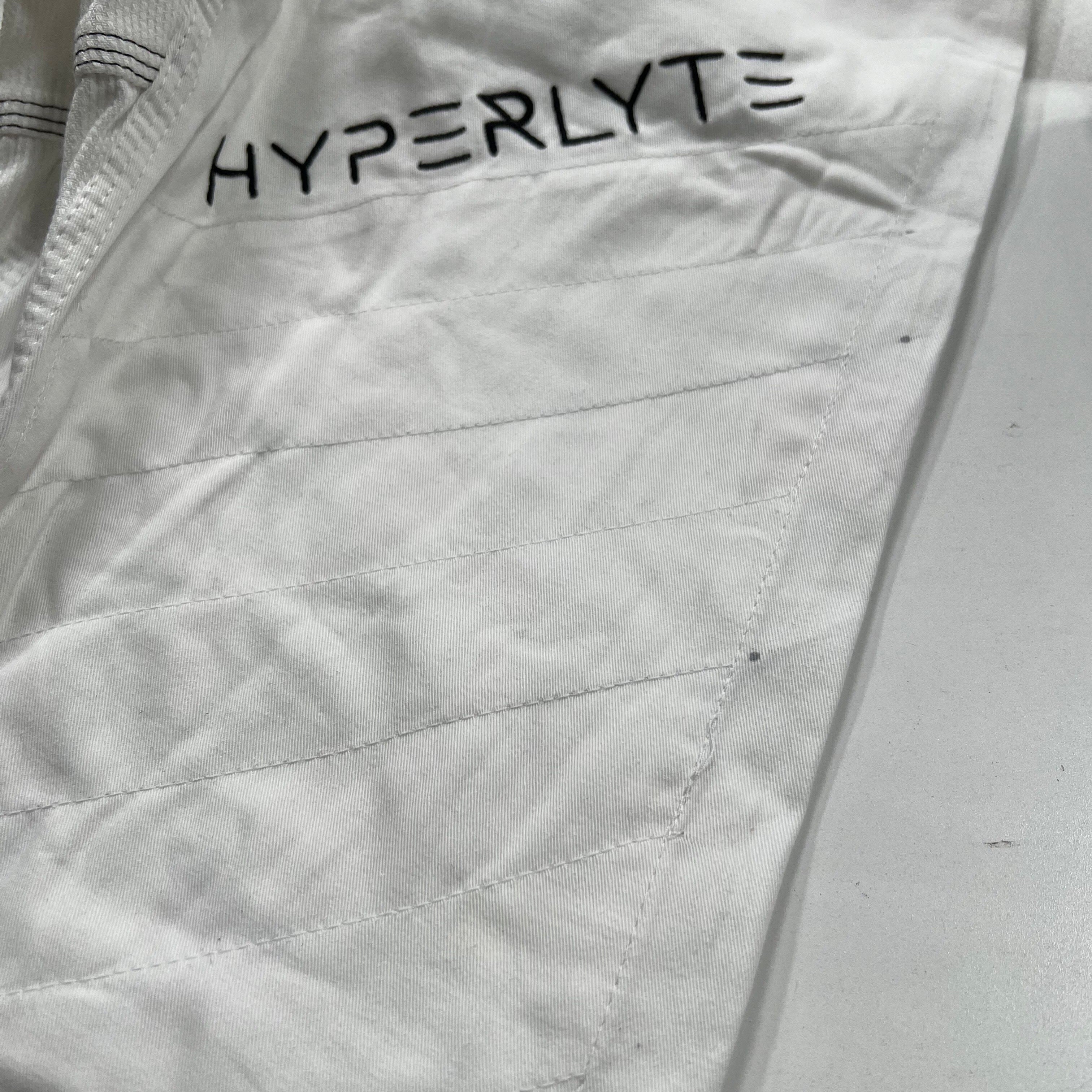 Outlet - Hyperlyte 3.5 White With Black / F0 Kimono - Adult Hyperfly